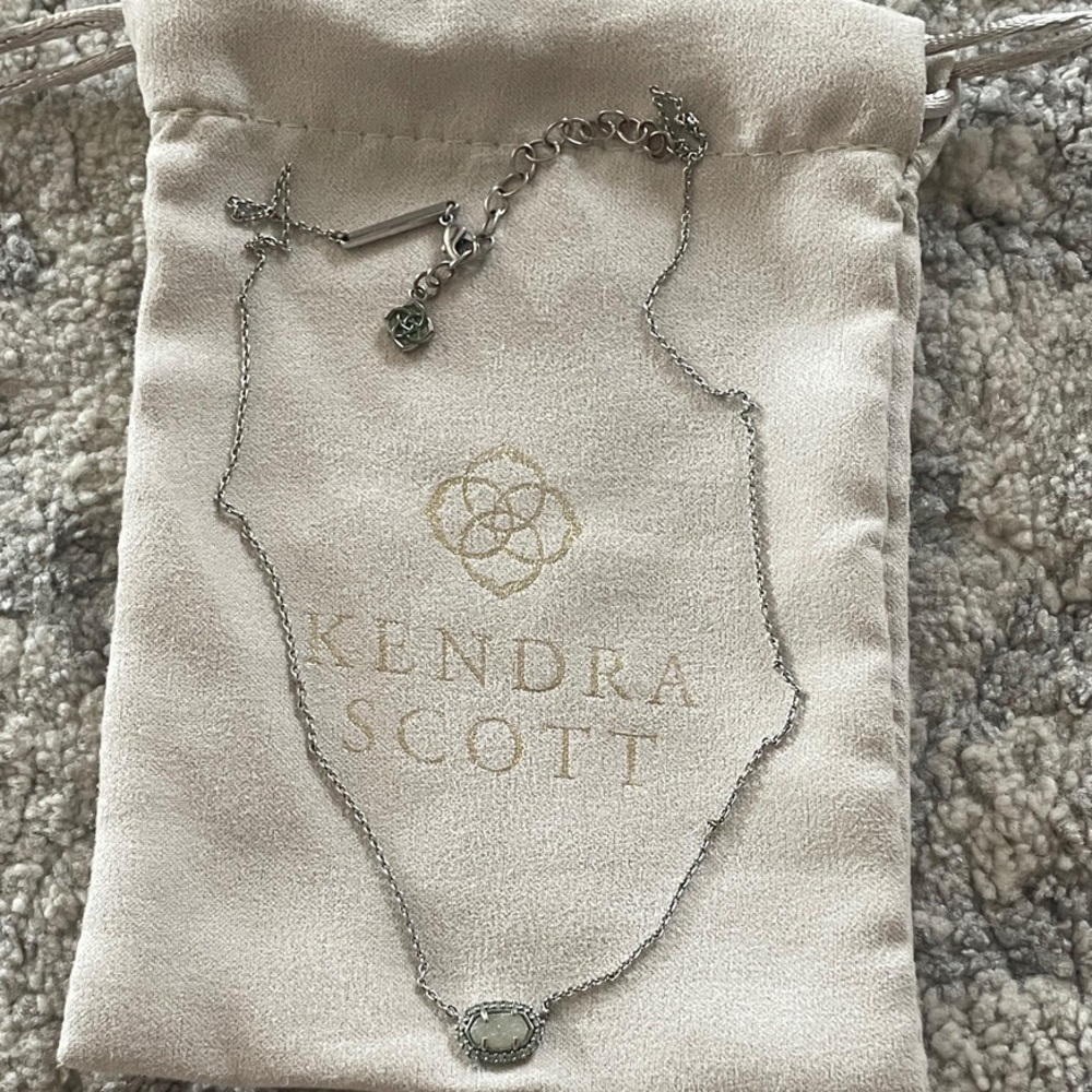 Kendra Scott Silver Necklace with Iridescent stone